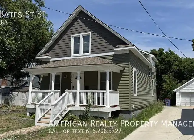 Property at 711 Bates St SE, Grand Rapids, MI, 49503, 5 beds, 3 baths, [object Object]