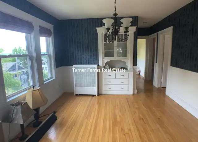 Property at 23 Edison Ave Unit 2F, Medford, MA, 02155, 4 beds, 1 bath, [object Object]