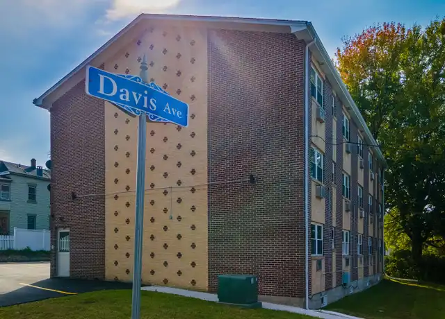 Property at 21 Davis Ave, Bridgeport, CT, 06605, 0 beds, 1 bath, [object Object]