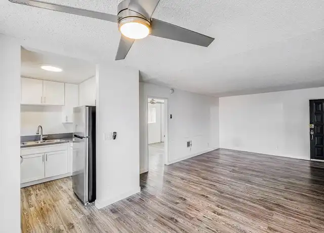 Property at Victoria - 424 S Ardmore Ave, Los Angeles, CA, 90020, 1 bed, 1 bath, [object Object]