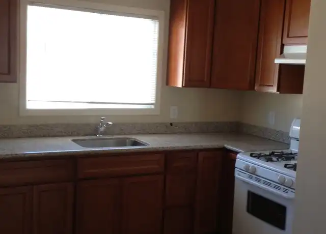 Property at 439 Alden St, Redwood City, CA, 94063, 2 beds, 1 bath, [object Object]