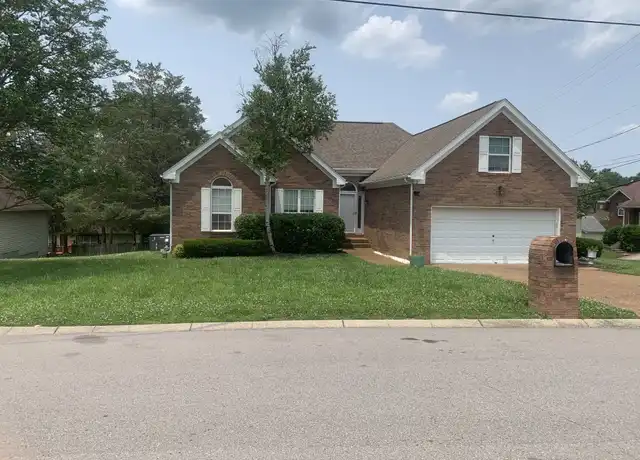 Property at 1700 S Bonham Ct, Old Hickory, TN, 37138, 3 beds, 2 baths, [object Object]