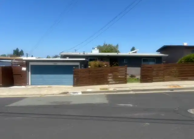 Property at 1040 E Meadow Ave, Pinole, CA, 94564, 4 beds, 2 baths, [object Object]