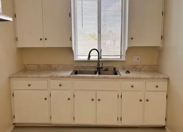 Property at 3672 S Western Ave, Los Angeles, CA, 90018, 2 beds, 1 bath, [object Object]