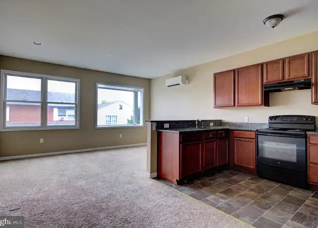 Property at 316 Bridge St Unit D, Phoenixville, PA, 19460, 1 bed, 1 bath, [object Object]