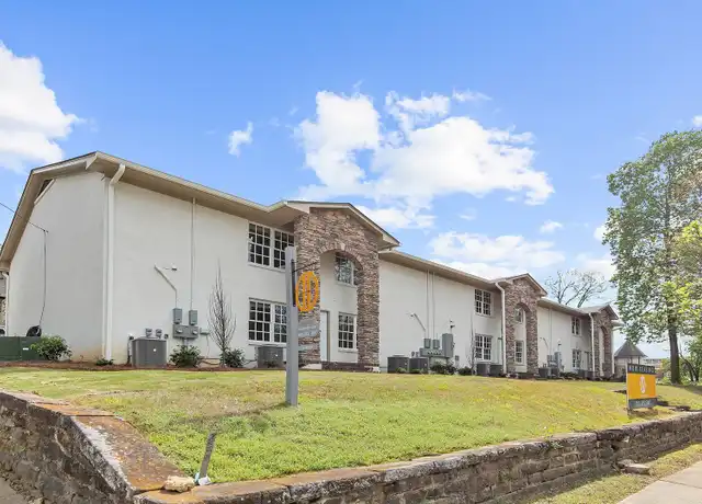 Property at 2933 Clairmont Ave Unit 11, Birmingham, AL, 35205, 2 beds, 2 baths, [object Object]