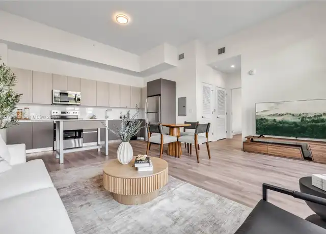Property at 3701 N Dixie Hwy Unit 115, Oakland Park, FL, 33334, 1 bed, 1.5 baths, [object Object]