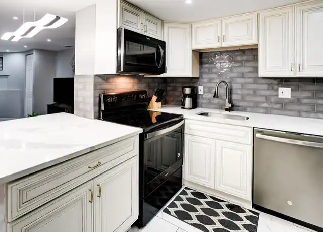 Property at 3 New York Ave NW Unit B, Washington, DC, 20001, 1 bed, 1.5 baths, [object Object]