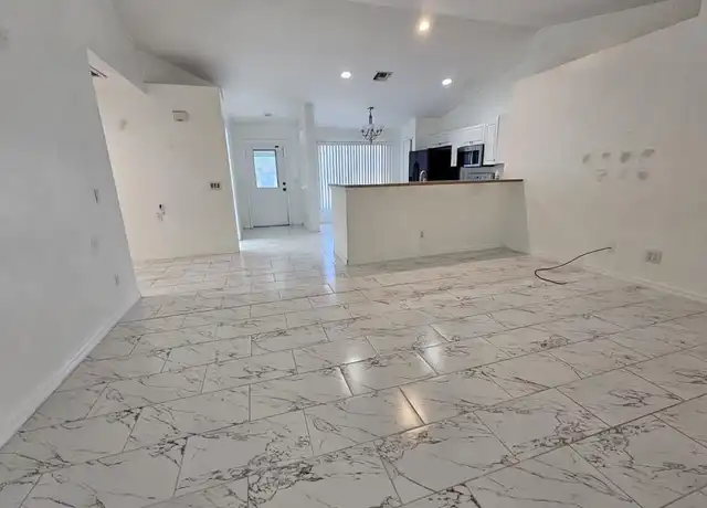 Property at 3005 40th St W, Lehigh Acres, FL, 33971, 3 beds, 2 baths, [object Object]