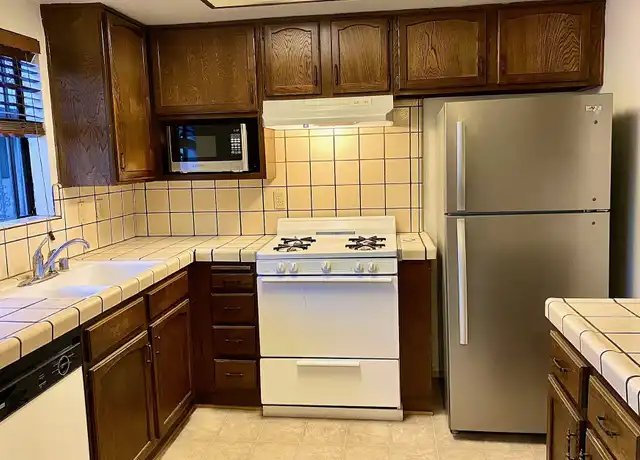 Property at 1322 W 9th St, San Pedro, CA, 90732, 1 bed, 1 bath, [object Object]