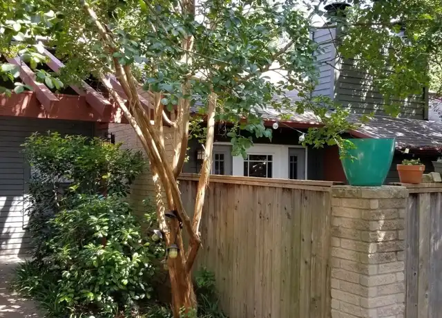 Property at 3815 Menchaca Rd #18, Austin, TX, 78704, 1 bed, 1 bath, [object Object]