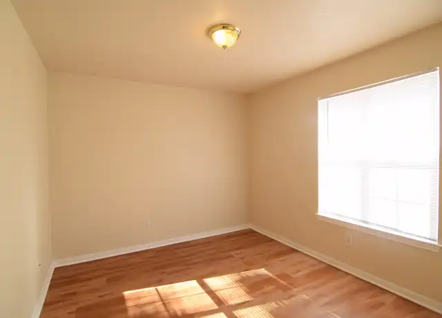 Property at 1401 Dugger Cir Unit C, Killeen, TX, 76543, 3 beds, 2 baths, [object Object]