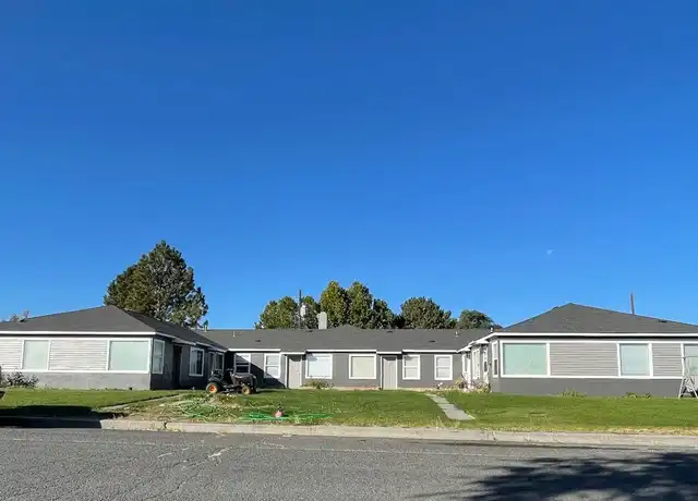 Property at 207 Hemlock St N #05, Soap Lake, WA, 98851, 1 bed, 1 bath, [object Object]