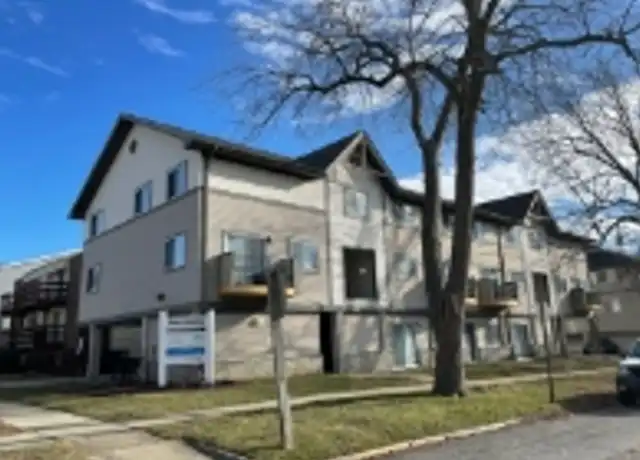 Property at 208 N Harvey St Unit 4, Urbana, IL, 61801, 2 beds, 1 bath, [object Object]