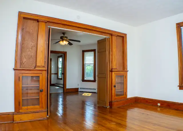 Property at 337 Stanley St Unit 1, New Britain, CT, 06051, 3 beds, 1 bath, [object Object]