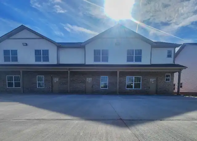 Property at 615 Peachers Mill Rd Unit 110, Clarksville, TN, 37042, 2 beds, 1.5 baths, [object Object]