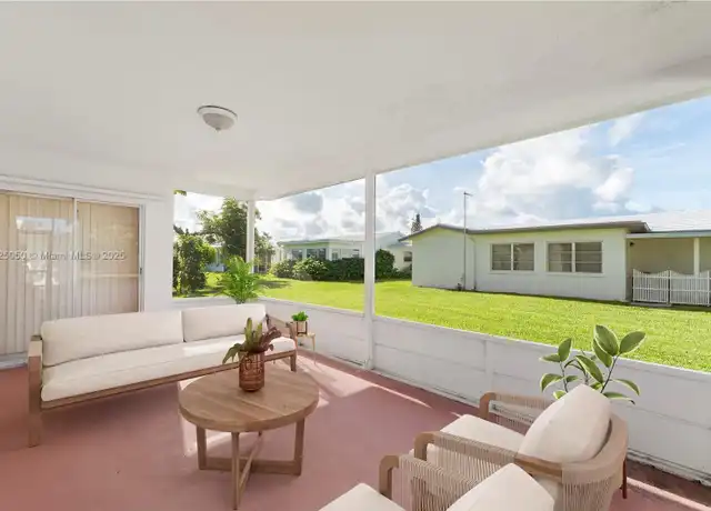 Property at 6712 NW 70th Ct, Tamarac, FL, 33321, 2 beds, 1 bath, [object Object]