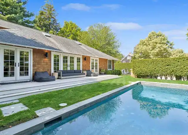 Property at 8 Cooper Ln, East Hampton, NY, 11937, 4 beds, 3 baths, [object Object]