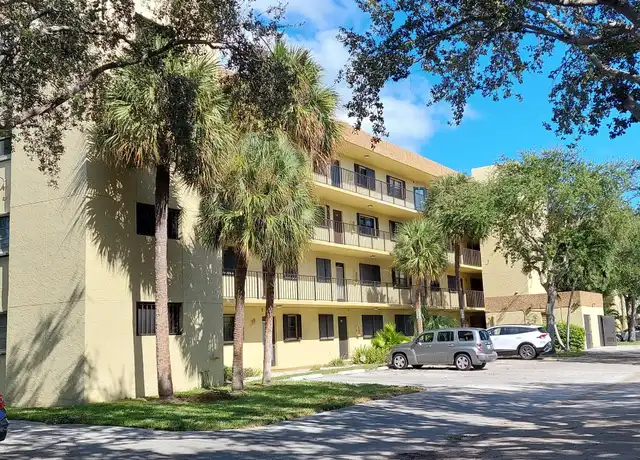 Property at 367 S Federal Hwy Unit C124, Deerfield Beach, FL, 33441, 2 beds, 2 baths, [object Object]