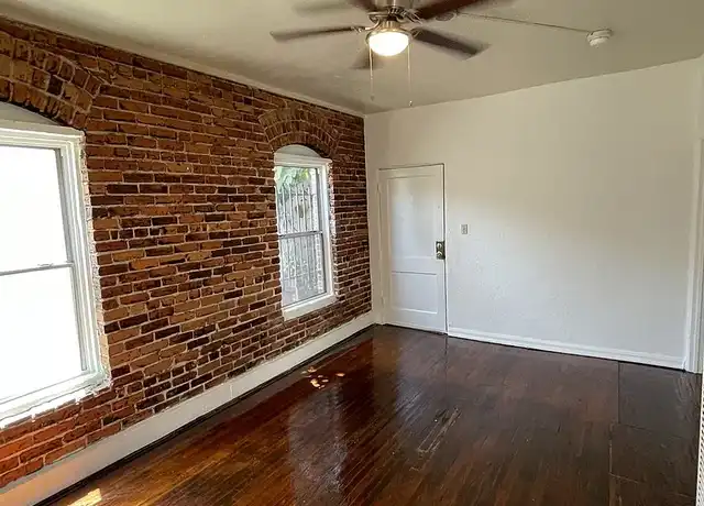 Property at 726 N Van Ness Ave, Los Angeles, CA, 90038, 0 beds, 1 bath, [object Object]