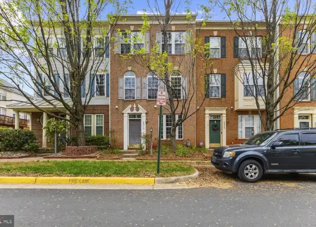 Property at 46212 Walpole Ter, Sterling, VA, 20165, 3 beds, 2.5 baths, [object Object]