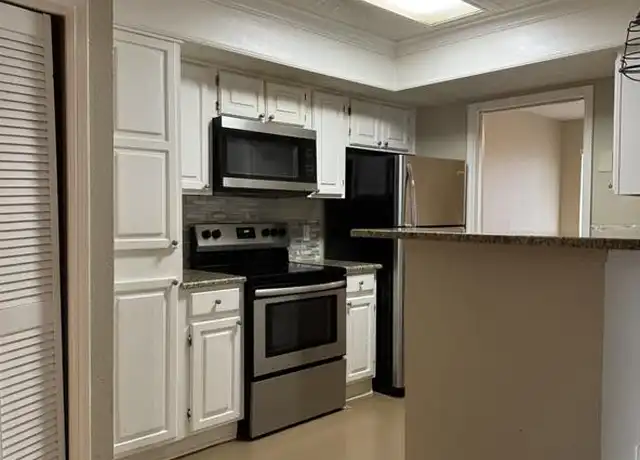 Property at 2314 Bamboo Dr Unit I110, Arlington, TX, 76006, 2 beds, 1 bath, [object Object]