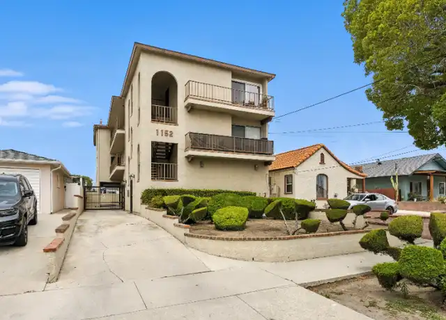 Property at 1152 W 24th St Unit 4, San Pedro, CA, 90731, 3 beds, 2 baths, [object Object]