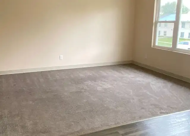 Property at 302 Melody Ln, Marshalltown, IA, 50158, 2 beds, 1 bath, [object Object]