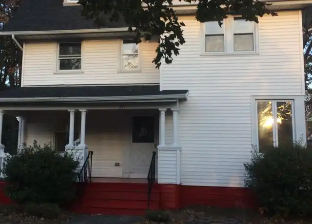 Property at 591 Washington Ave, West Haven, CT, 06516, 8 beds, 2 baths, [object Object]