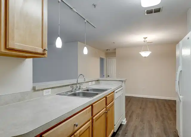 Property at Villages at Lake Pointe - 5975 Lake Pointe Village Cir, Orlando, FL, 32822, 3 beds, 2 baths, [object Object]