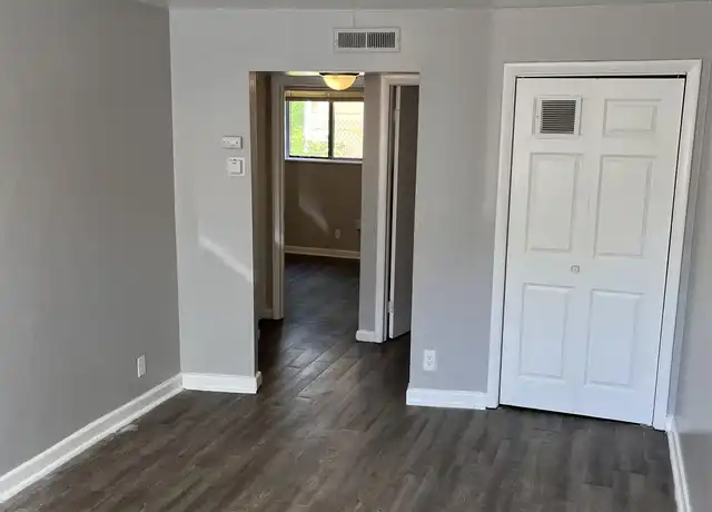 Property at 1731 McArthur Ave Unit 3, Dayton, OH, 45417, 2 beds, 1 bath, [object Object]