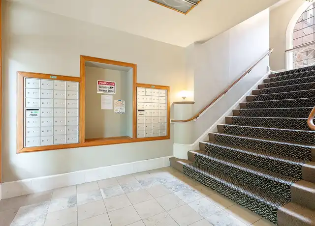 Property at 5th & Mercer Apartments - 605 5th Ave N, Seattle, WA, 98109, 1 bed, 1 bath, [object Object]
