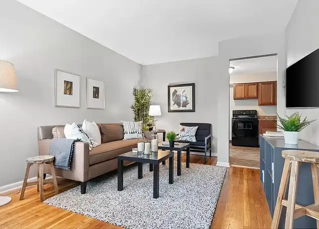 Property at Coves at Columbus on Arborwood - 5729 Arborwood Ct, Columbus, OH, 43229, 2 beds, 1 bath, [object Object]
