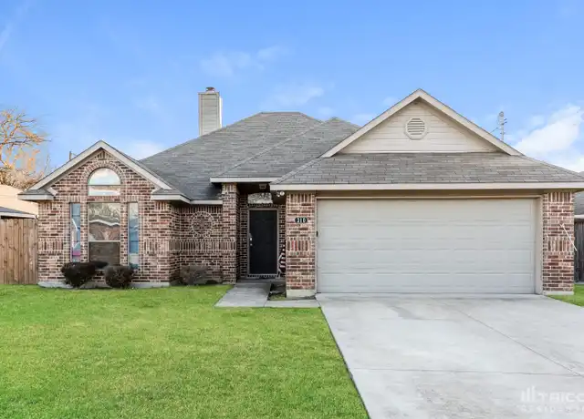 Property at 310 Southlake Dr, Forney, TX, 75126, 3 beds, 2 baths, [object Object]