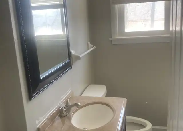 Property at 114 Turner St, Ashland City, TN, 37015, 2 beds, 1 bath, [object Object]