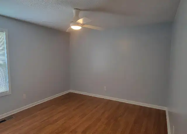 Property at 1478 Orleans Ct W Unit 1480, Gallatin, TN, 37066, 2 beds, 1 bath, [object Object]