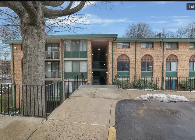 Property at 487 N Armistead St #301, Alexandria, VA, 22312, 1 bed, 1 bath, [object Object]