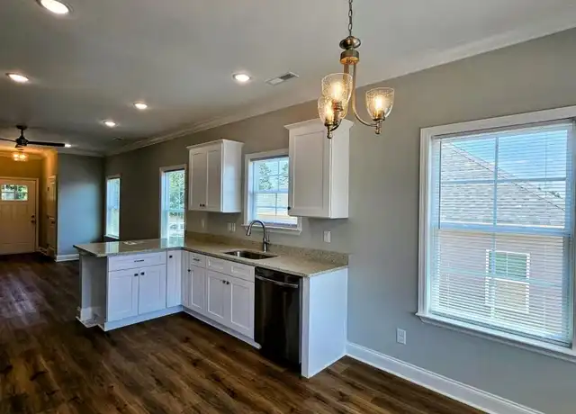 Property at 395 NE Bellingham Dr, Cleveland, TN, 37312, 2 beds, 2 baths, [object Object]