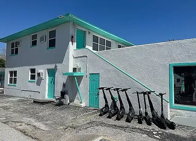 Property at Paradise Beach Village - 11875 Gulf Blvd, Treasure Island, FL, 33706, 2 beds, 1 bath, [object Object]