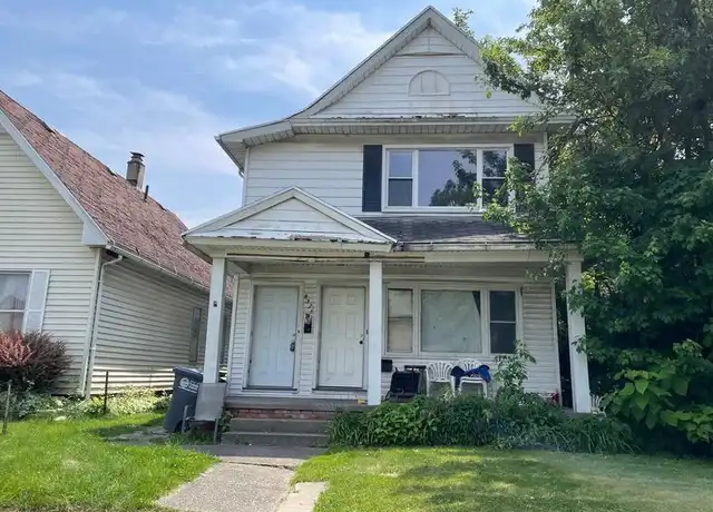 Property at 837 Colburn St Unit 2, Toledo, OH, 43609, 2 beds, 1 bath, [object Object]