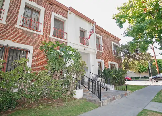 Property at 367 N Orange Grove Ave Unit 208, Los Angeles, CA, 90036, 1 bed, 1 bath, [object Object]