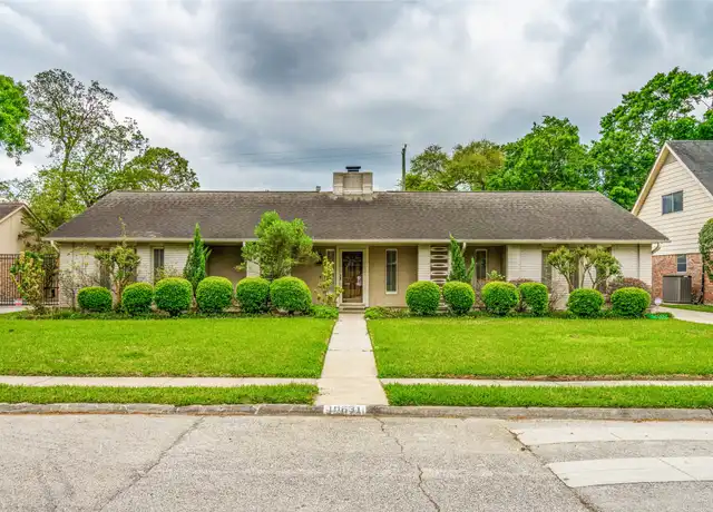 Property at 10631 Del Monte Dr, Houston, TX, 77042, 3 beds, 2.5 baths, [object Object]