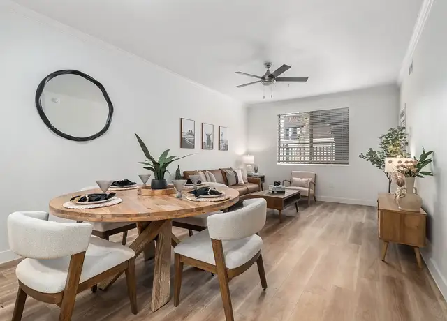 Photo of 4111 N Drinkwater Blvd, Scottsdale, AZ 85251