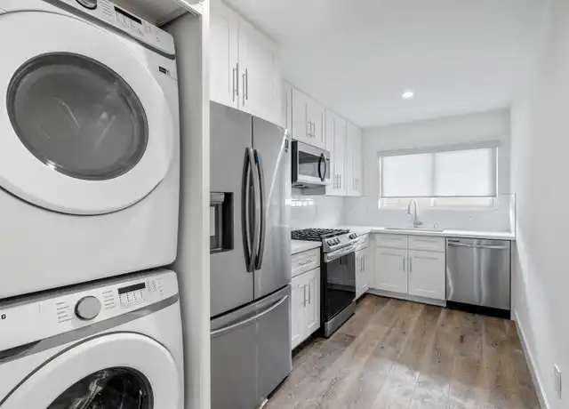 Property at 17302 Ermanita Ave Unit 2, Torrance, CA, 90504, 0 beds, 1 bath, [object Object]