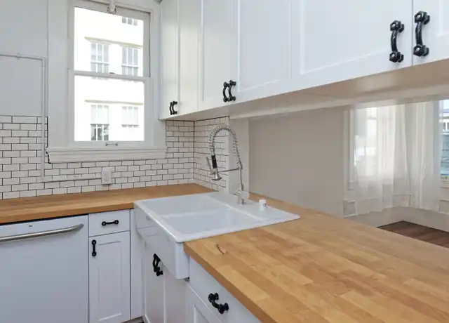 Property at 1605 Clay St Unit 11, Oakland, CA, 94612, 1 bed, 1 bath, [object Object]