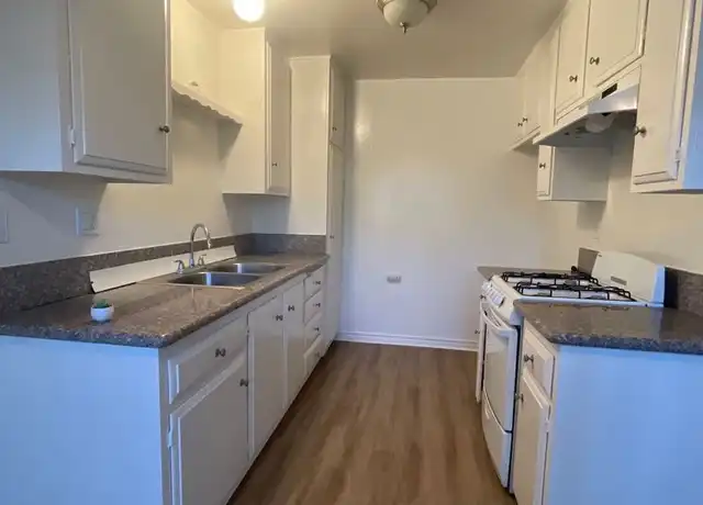 Property at 311 Alabama St Unit 09, Huntington Beach, CA, 92648, 2 beds, 1 bath, [object Object]