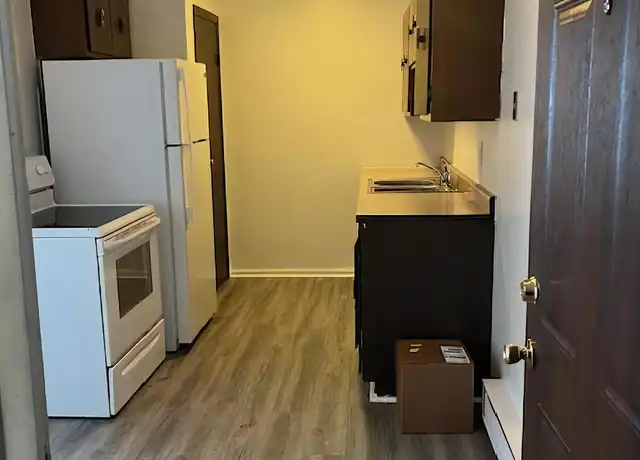 Property at 487 Ivy Ln Unit 23, Bradley, IL, 60915, 2 beds, 1 bath, [object Object]