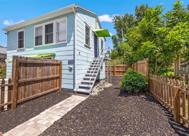 Property at 2501 Oakdale St S Unit 2, St. Petersburg, FL, 33705, 1 bed, 1 bath, [object Object]