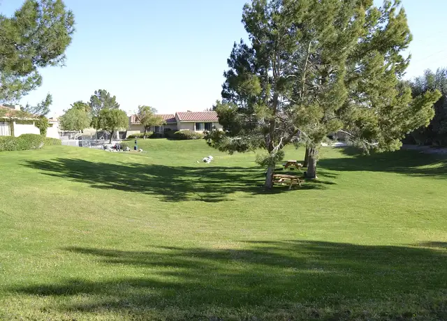 Photo of 2636 N Indian Canyon Dr, Palm Springs, CA 92262