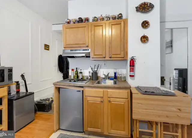 Property at 1324 Locust St #417, Philadelphia, PA, 19107, 0 beds, 1 bath, [object Object]